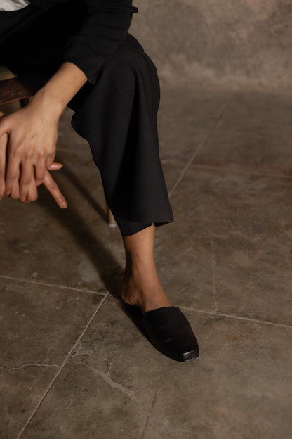 black flats for women